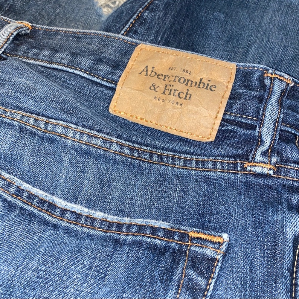 Abercrombie & Fitch Skinny Ripped Jeans (Mn 32x32) - Picture 3 of 8